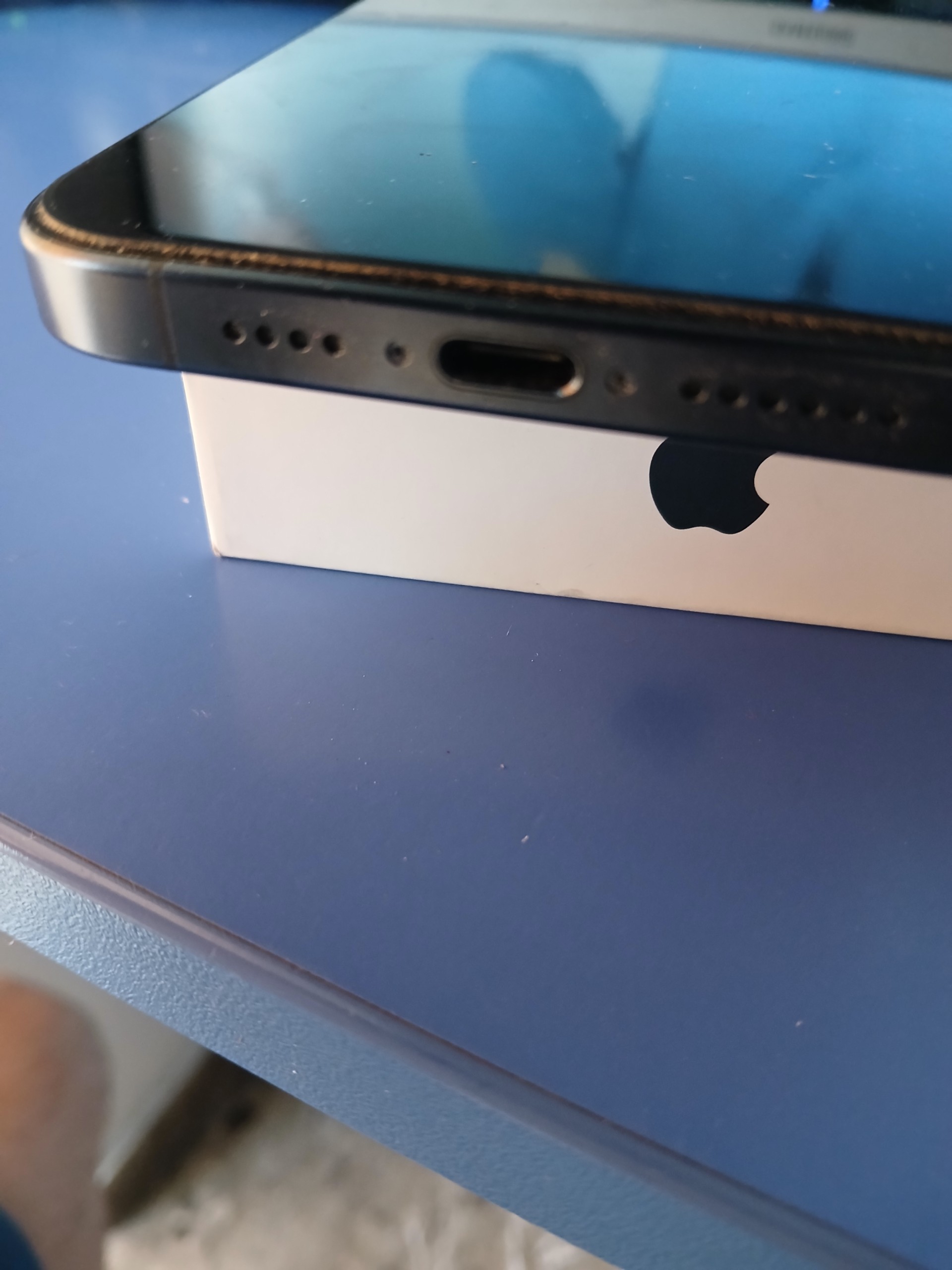 Apple iPhone 15 Pro Max 256GB Blue Titanium