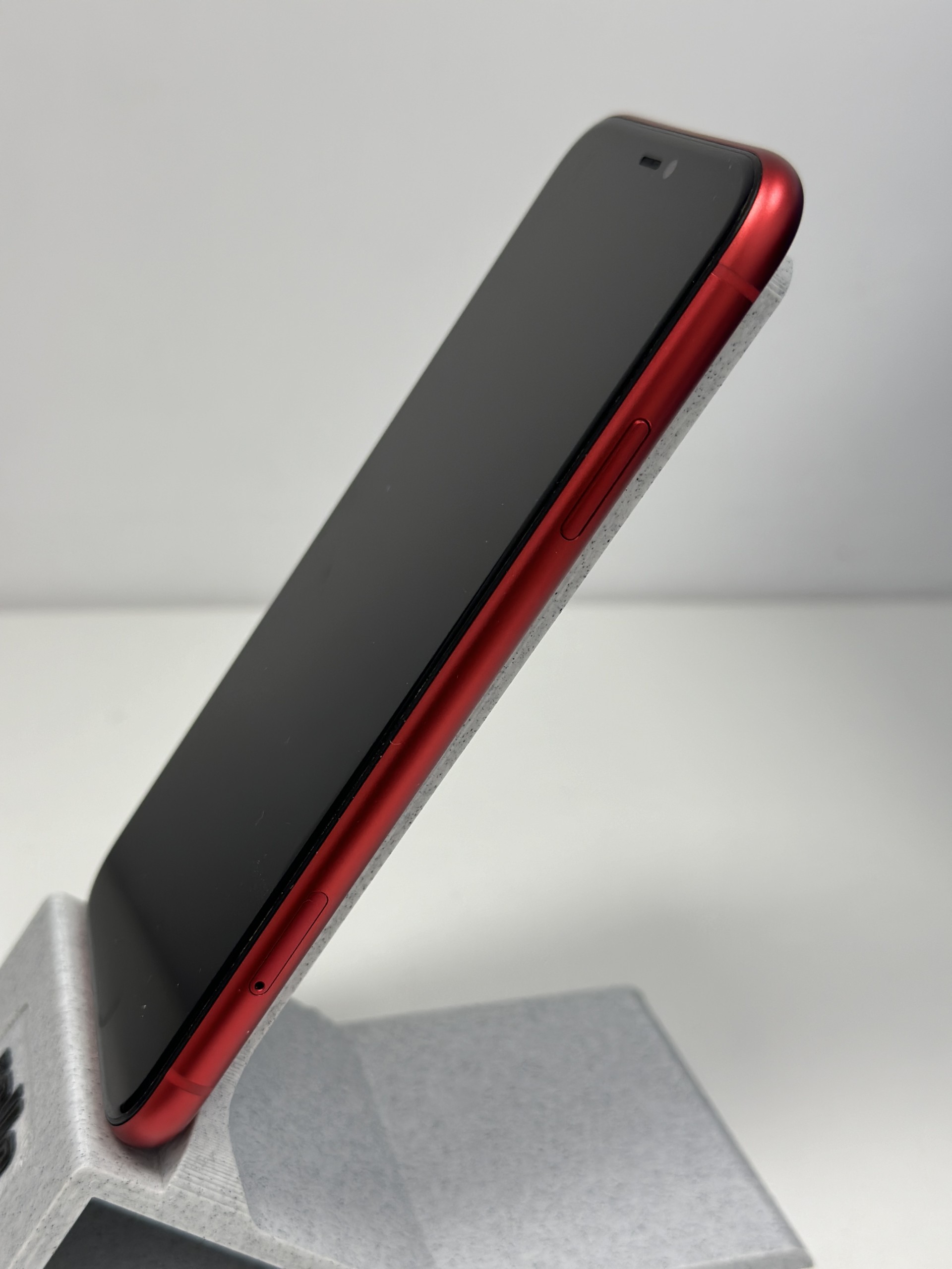 Apple iPhone 11 256GB Red