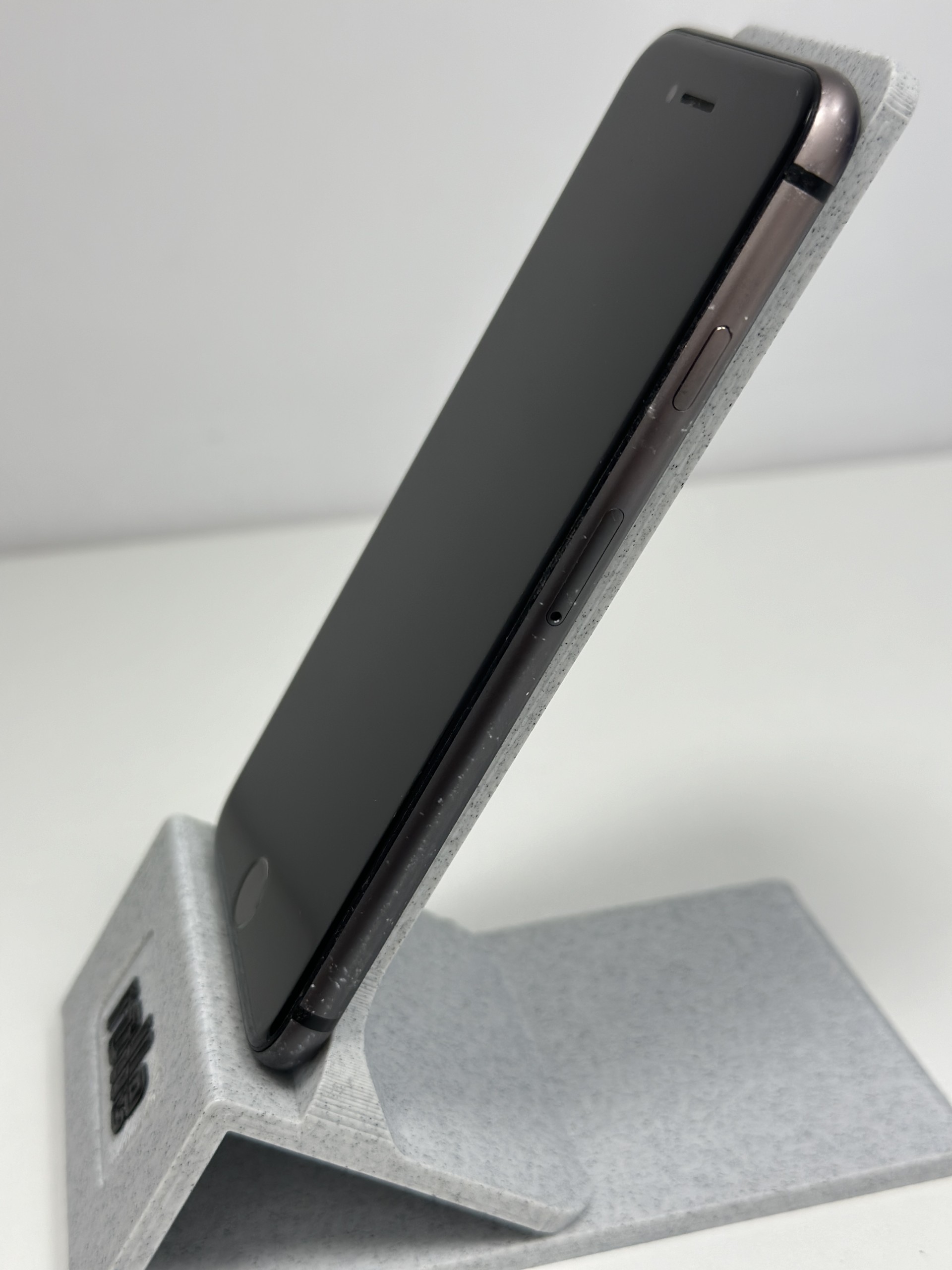 Apple iPhone 8 64GB Space Gray