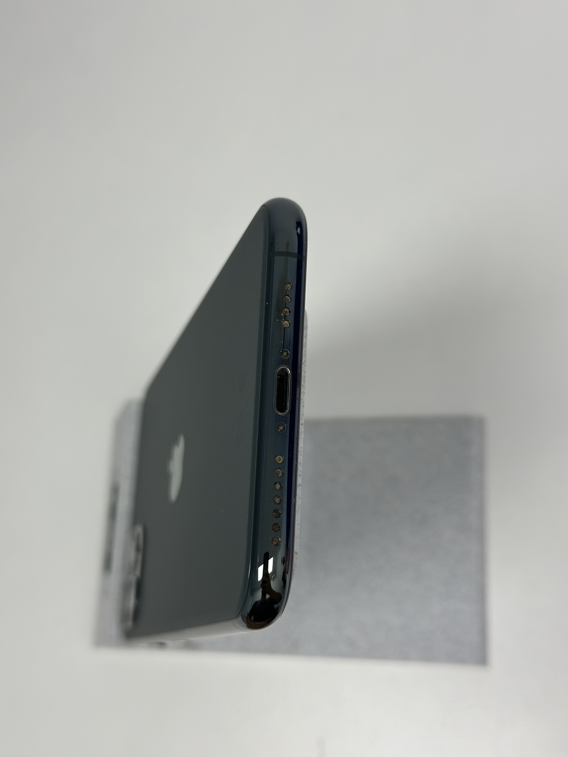 Apple iPhone 11 Pro Max 64GB Matte Midnight Green
