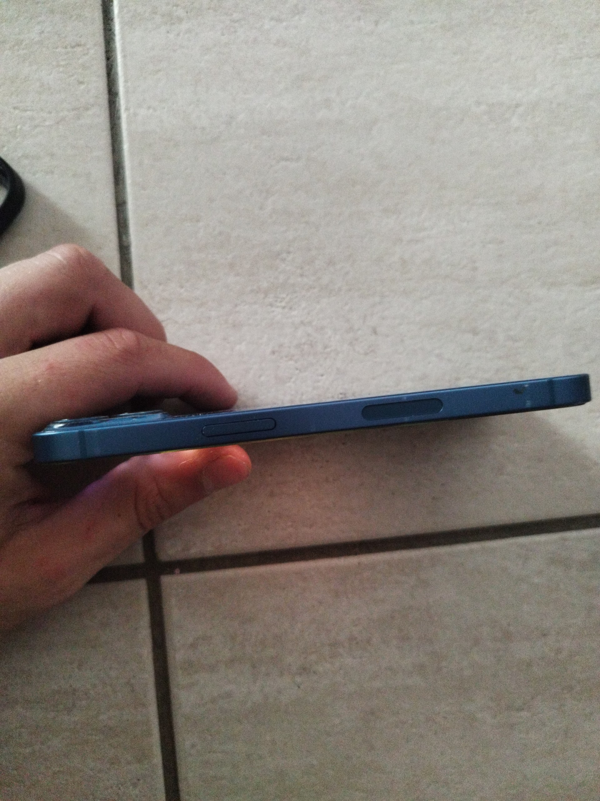 Apple iPhone 13 128GB Blue