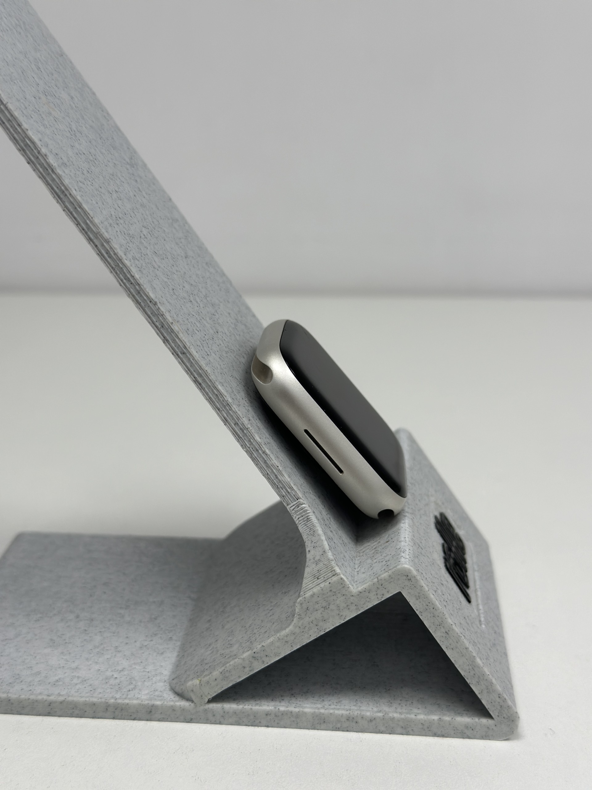 Apple Watch Series 7 Aluminum 45mm 32GB Starlight