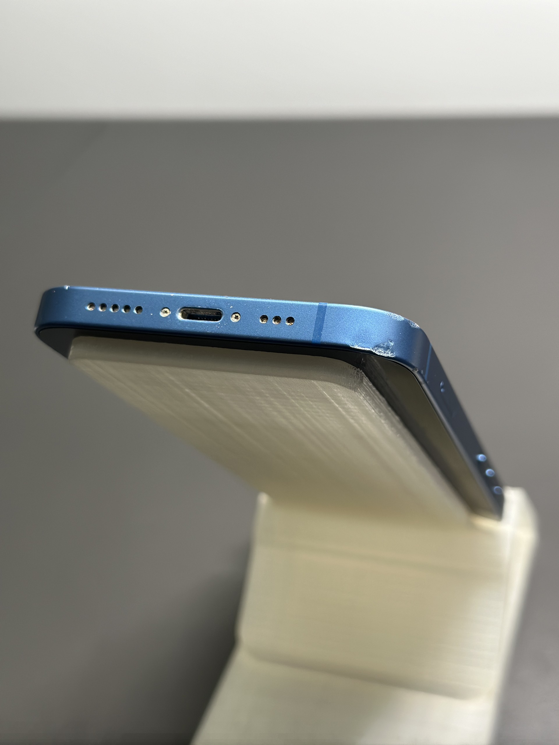 Apple iPhone 13 128GB Blue