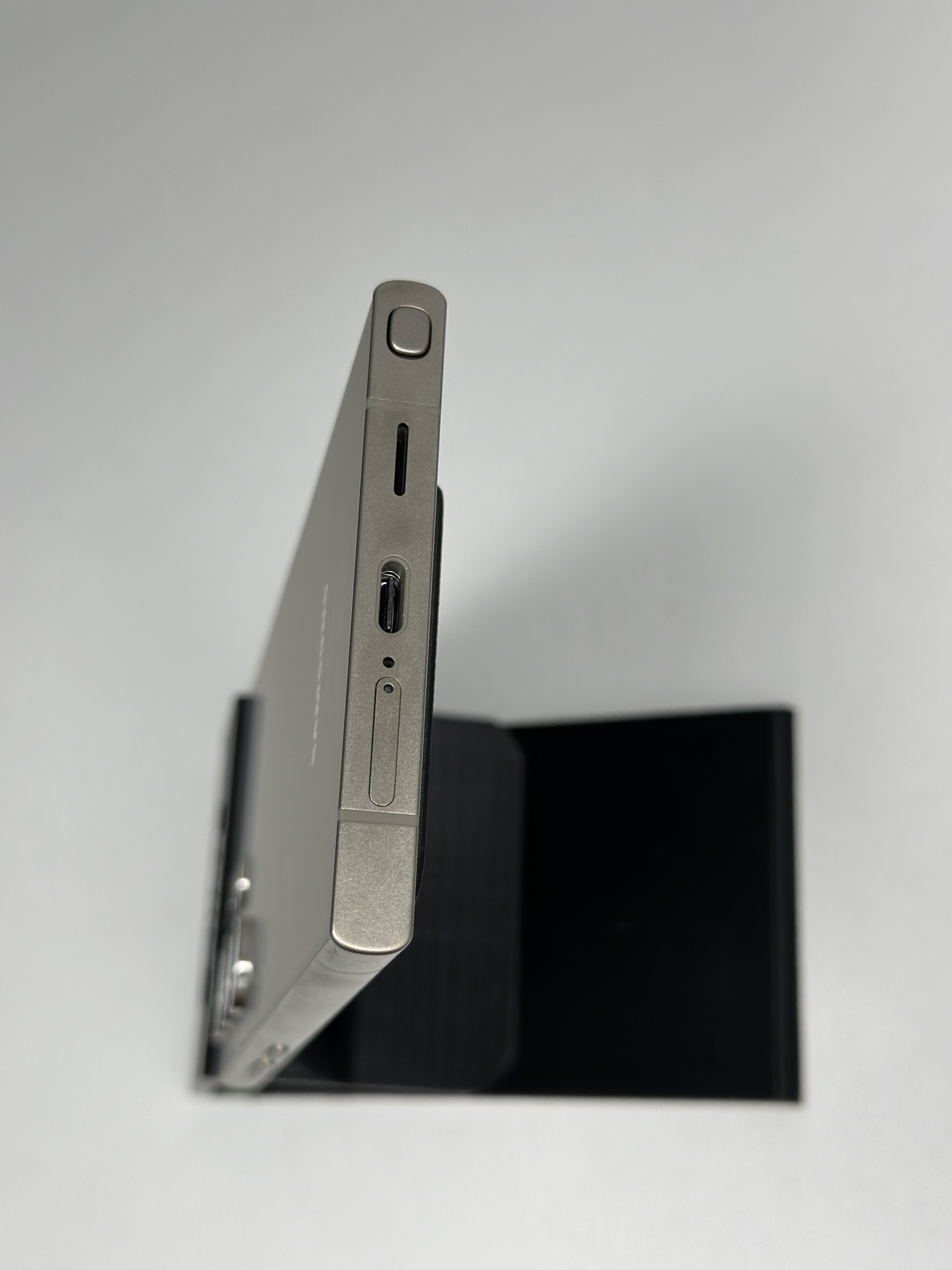 Samsung Galaxy S24 Ultra 256GB Titanium Gray