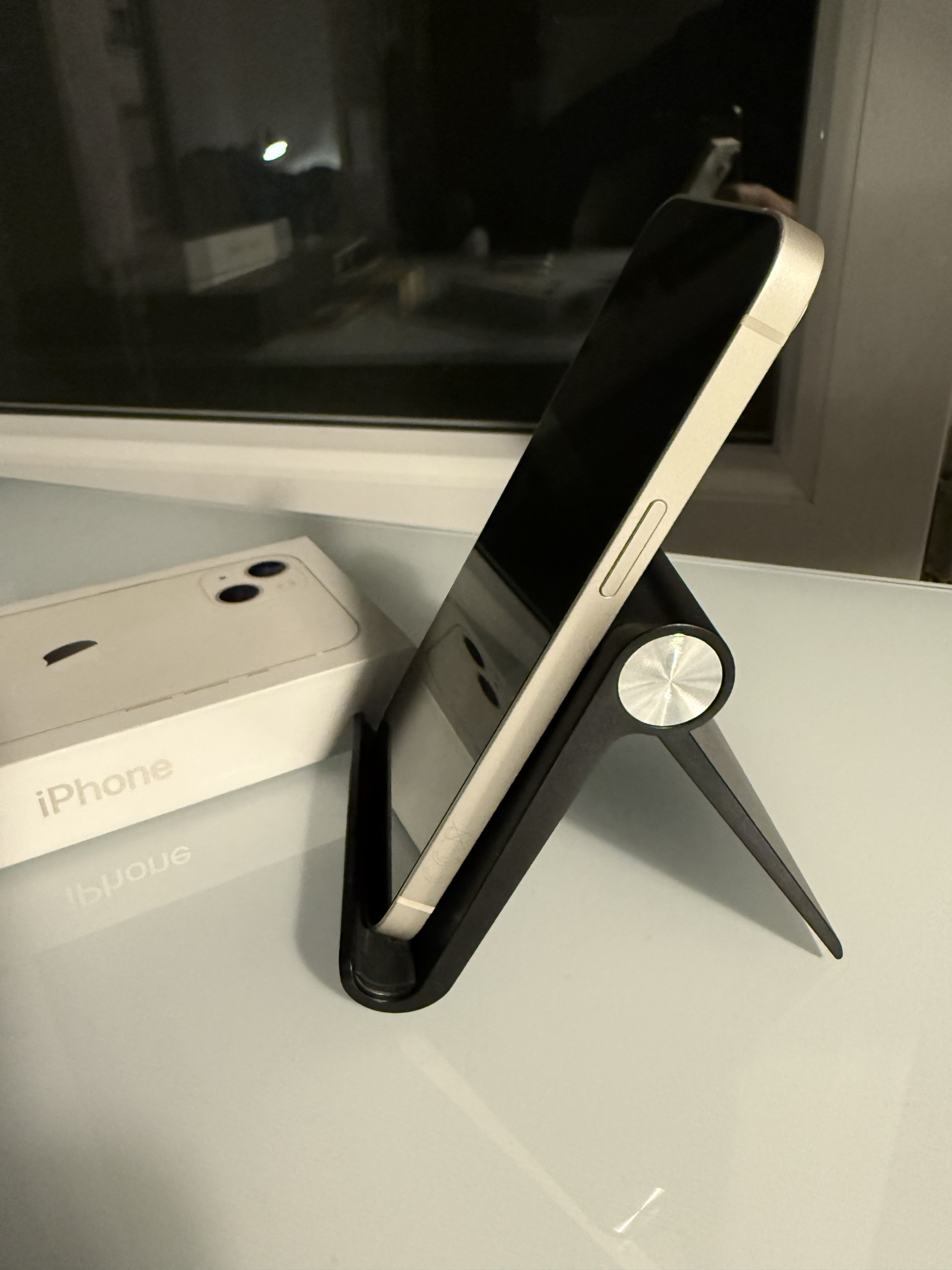 Apple iPhone 13 128GB Starlight