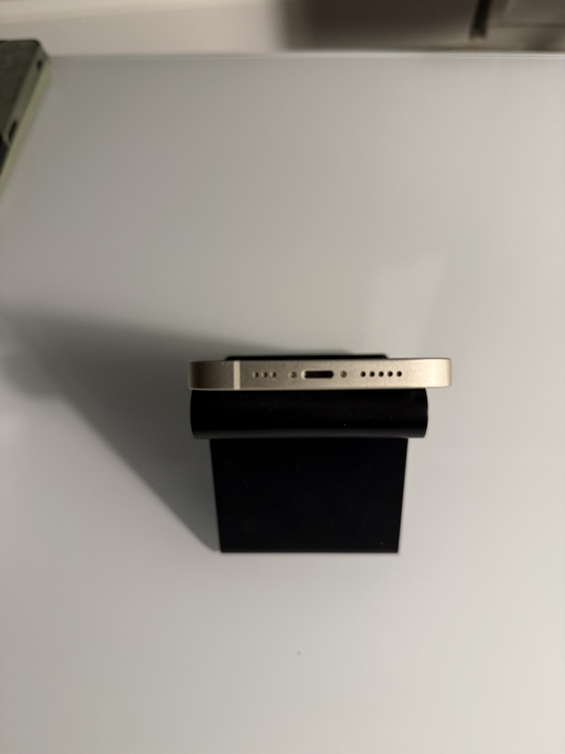 Apple iPhone 13 128GB Starlight