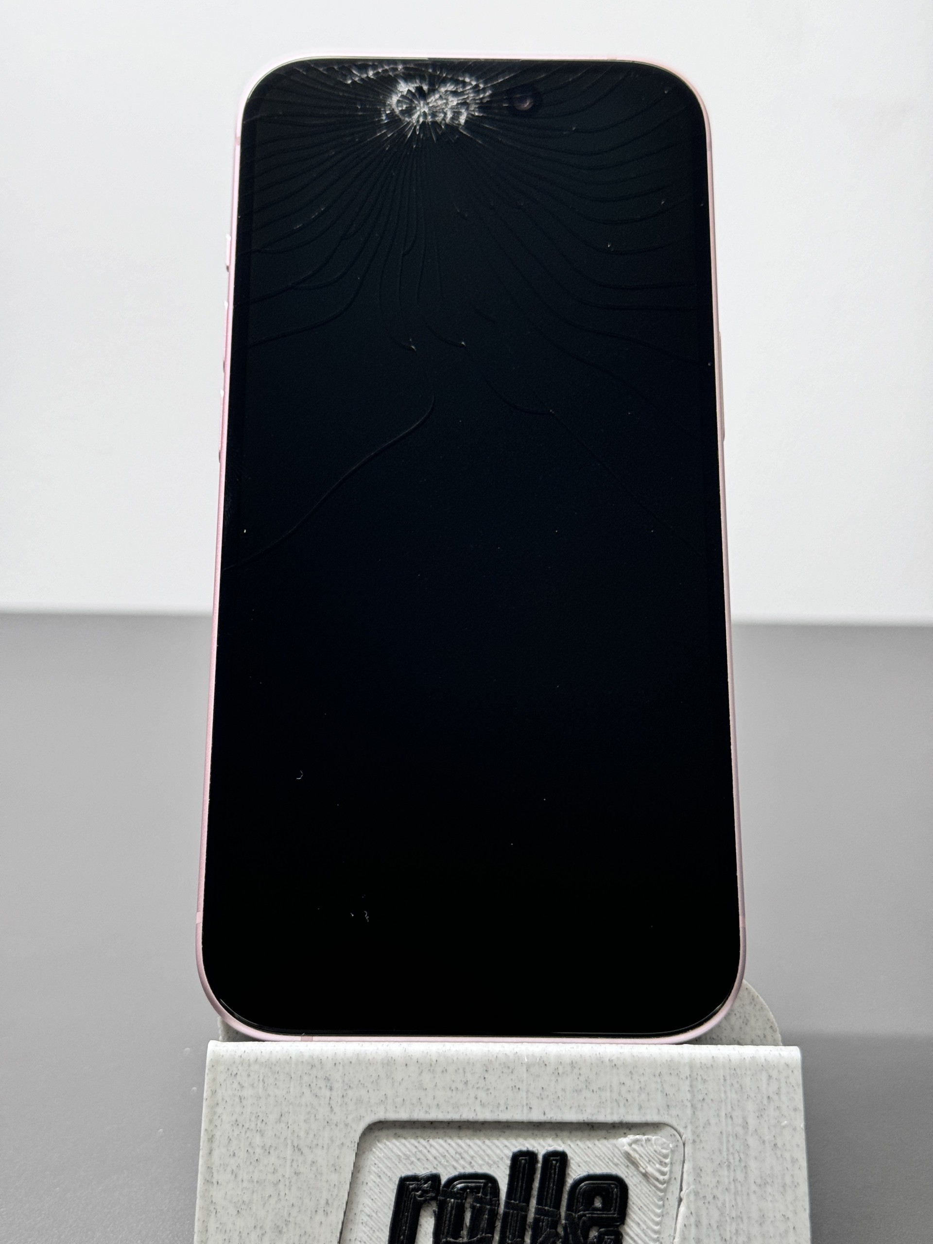 Apple iPhone 15 128GB Pink