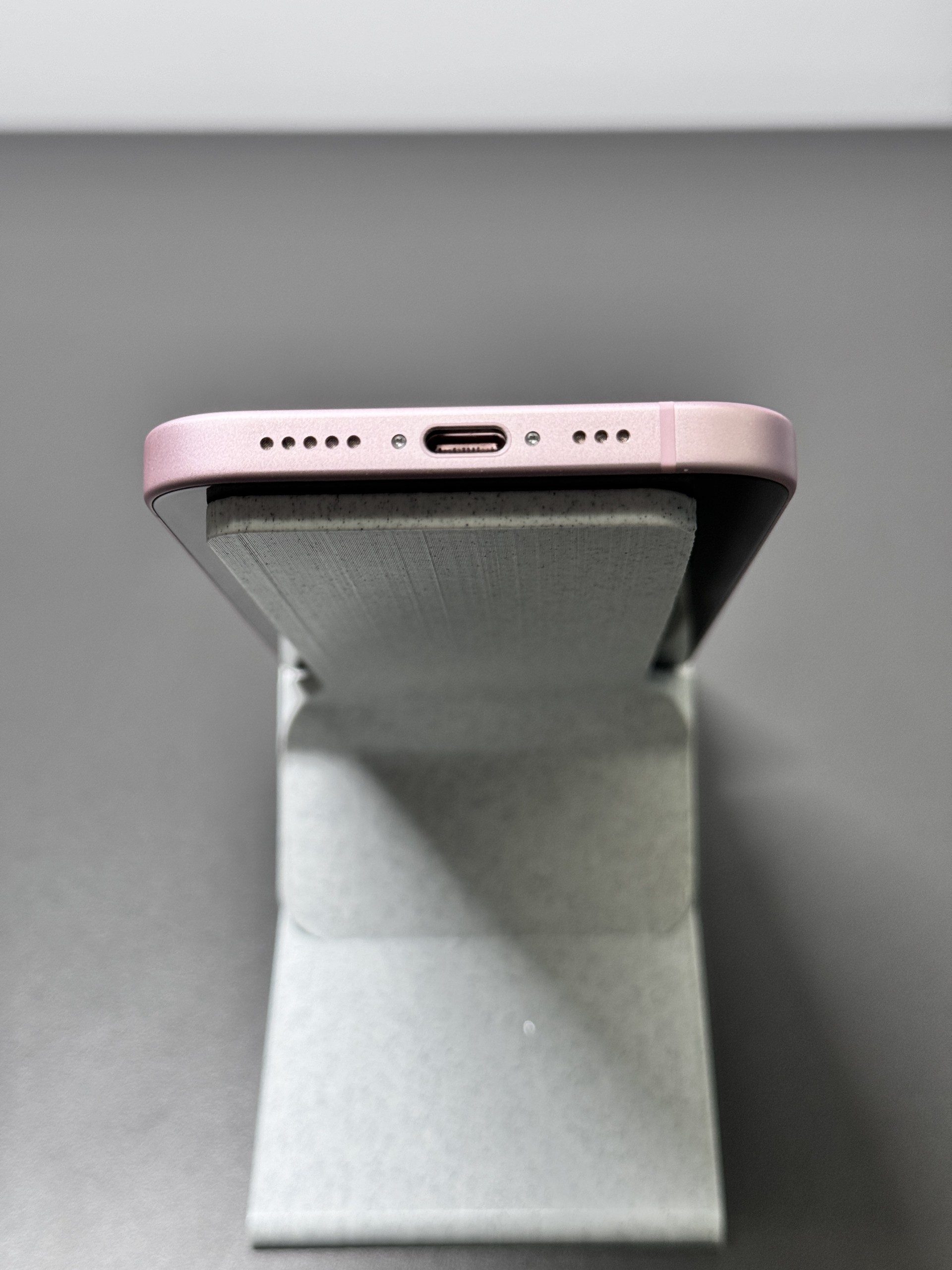 Apple iPhone 15 128GB Pink