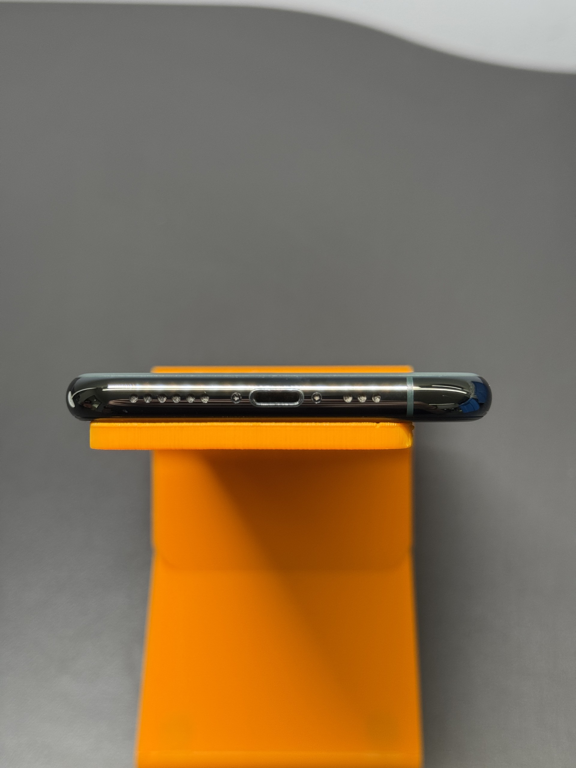 Apple iPhone 11 Pro 64GB Matte Midnight Green