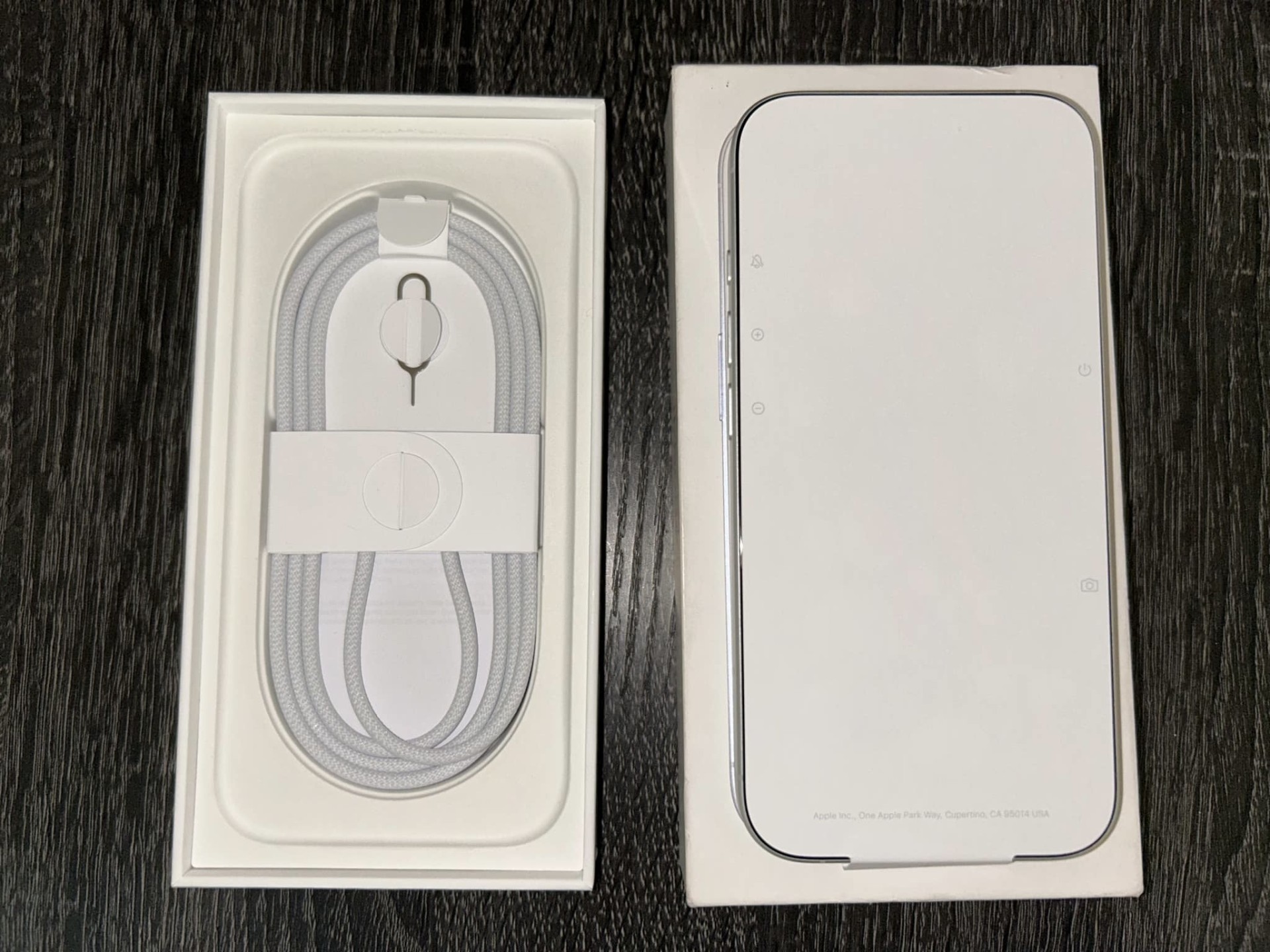 Apple iPhone 16 128GB White