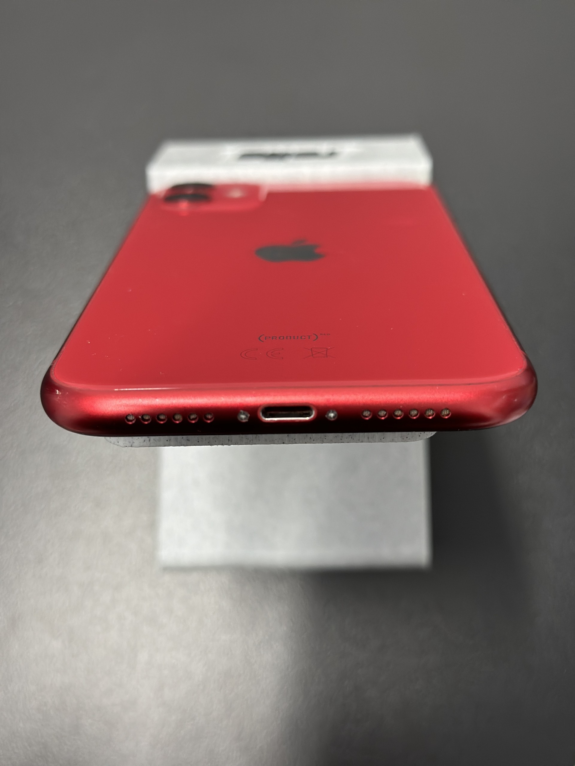 Apple iPhone 11 128GB Red