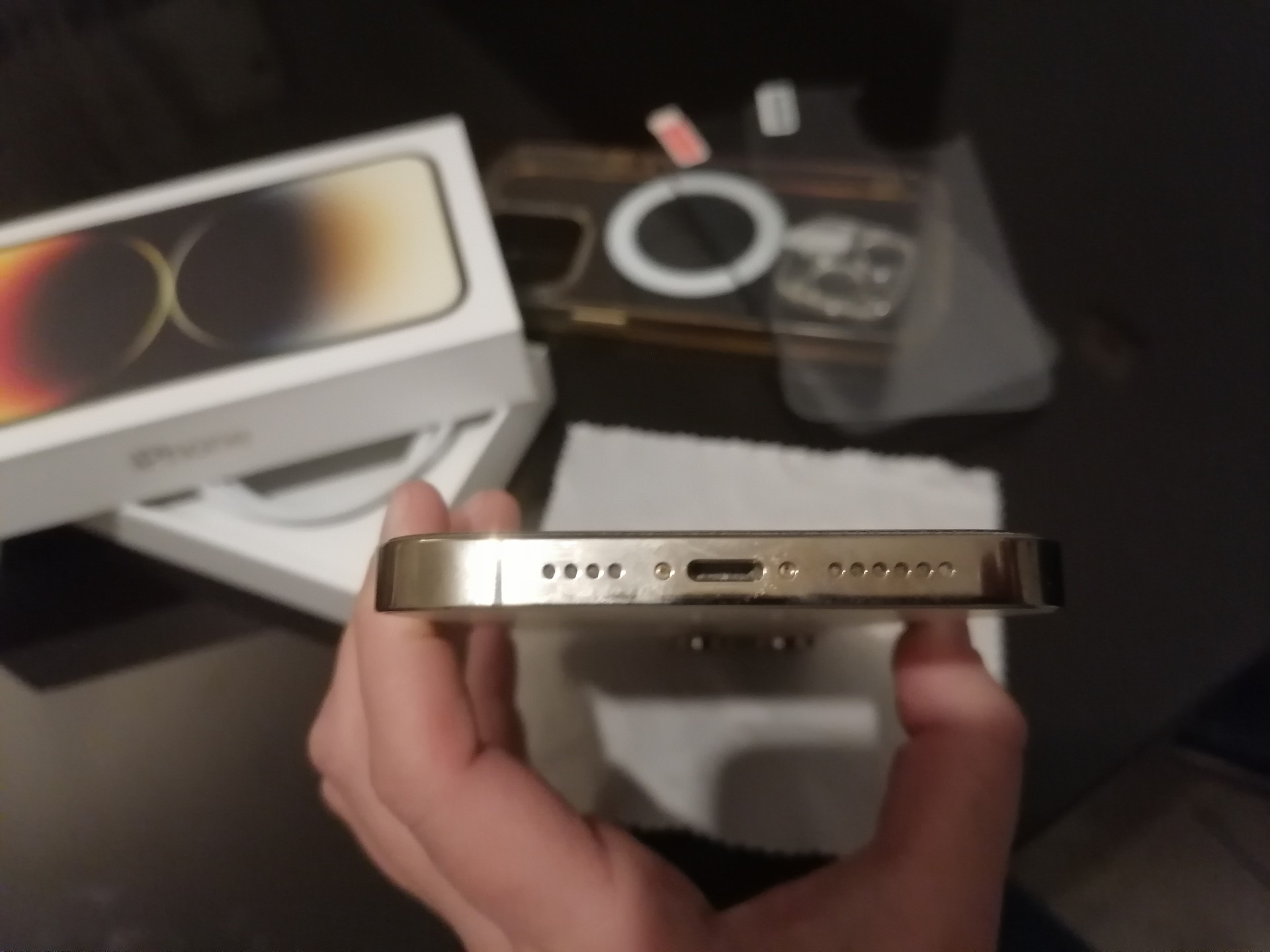 Apple iPhone 14 Pro Max 256GB Gold